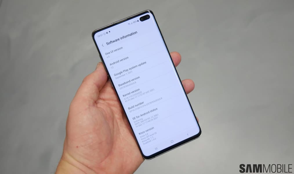 Samsung умеет удивлять: вышло обновление для Galaxy S10e, Galaxy S10 и Galaxy S10+, хотя поддержка этих смартфонов завершилась три года назад - 1