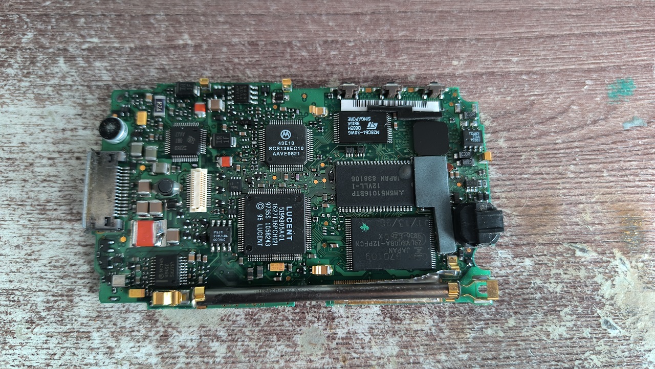Тайна Motorola StarTAC: полный анализ схемотехники телефона из 90-х - 14 Тайна Motorola StarTAC: полный анализ схемотехники телефона из 90-х - 14