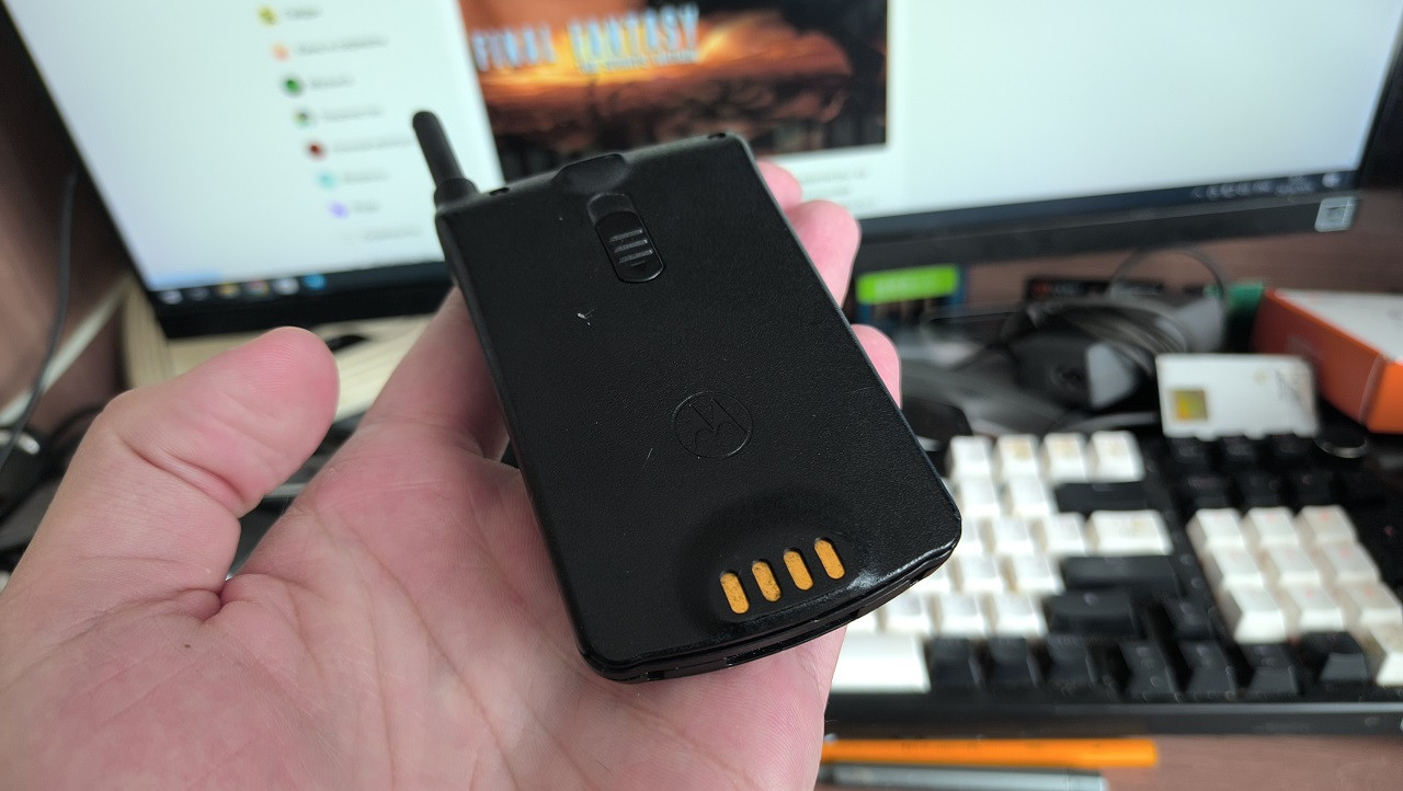 Тайна Motorola StarTAC: полный анализ схемотехники телефона из 90-х - 5 Тайна Motorola StarTAC: полный анализ схемотехники телефона из 90-х - 5