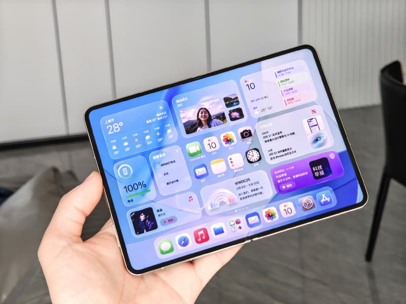 Самые реалистичные изображения iPhone Ultra появились в Сети - 3