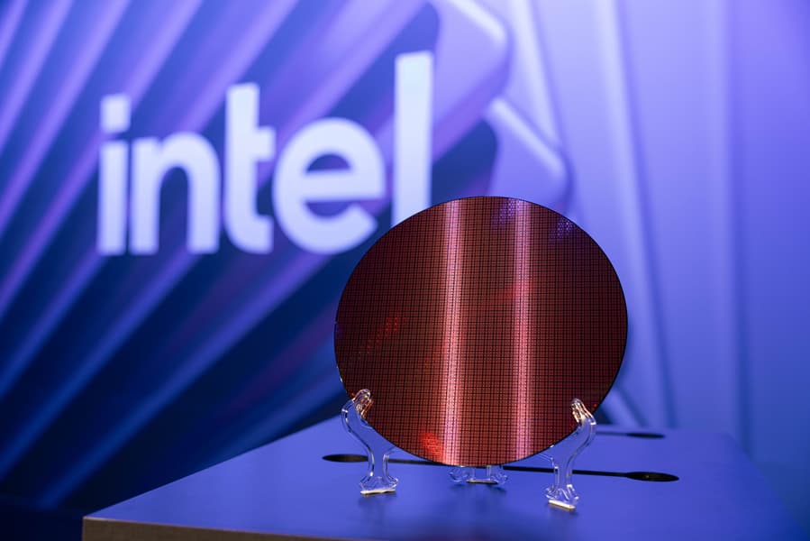 Intel сделает для сторонних клиентов ещё лучше, чем для себя. Компания раскрыла улучшения техпроцесса 18А-Р - 1