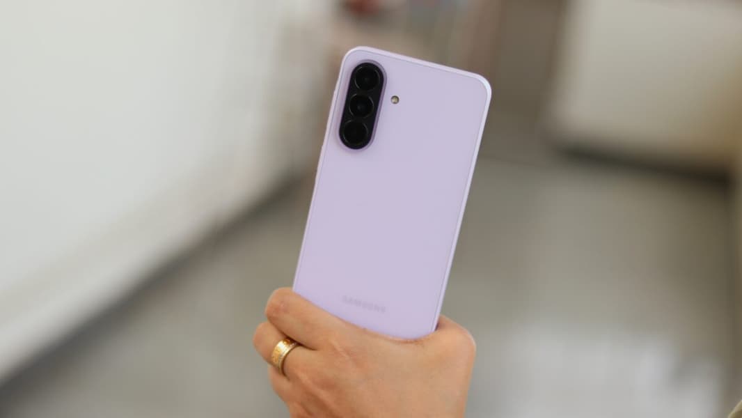 Insuranceopedia: ремонт смартфона Samsung может превышать стоимость ремонта iPhone на 60% - 1