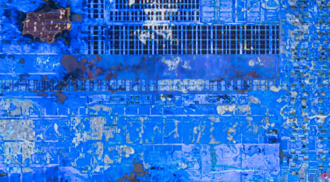 Intel Xeon Silver 4110 скальпировали с особым цинизмом — с помощью газовой горелки, отвертки и ножа - 3