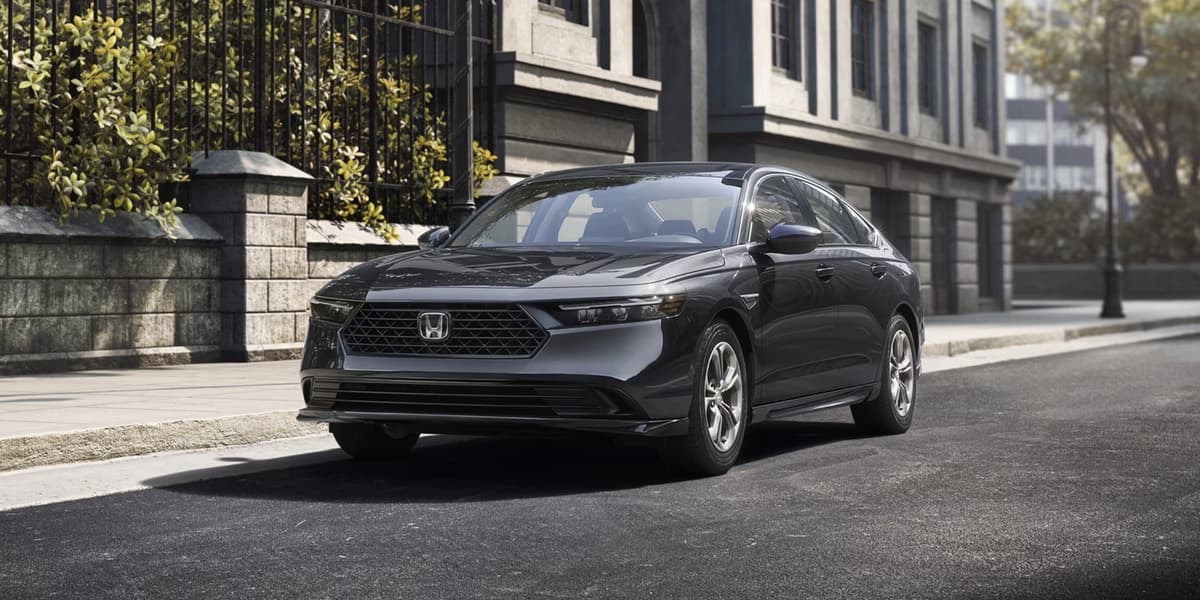 Совершенно новый Honda Accord выйдет лишь в 2030 году, а новый Honda HR-V — и вовсе в 2032 году: провал с электромобилями вынудил Honda менять планы - 1