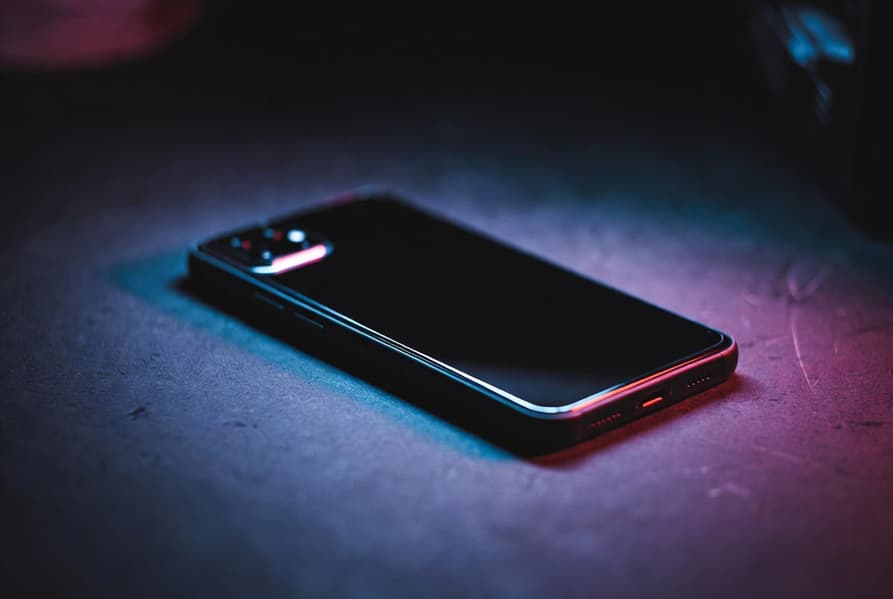Huawei создала батарею с совершенно новыми материалами и изменённой структурой элементов на 10 000 мА·ч - 1