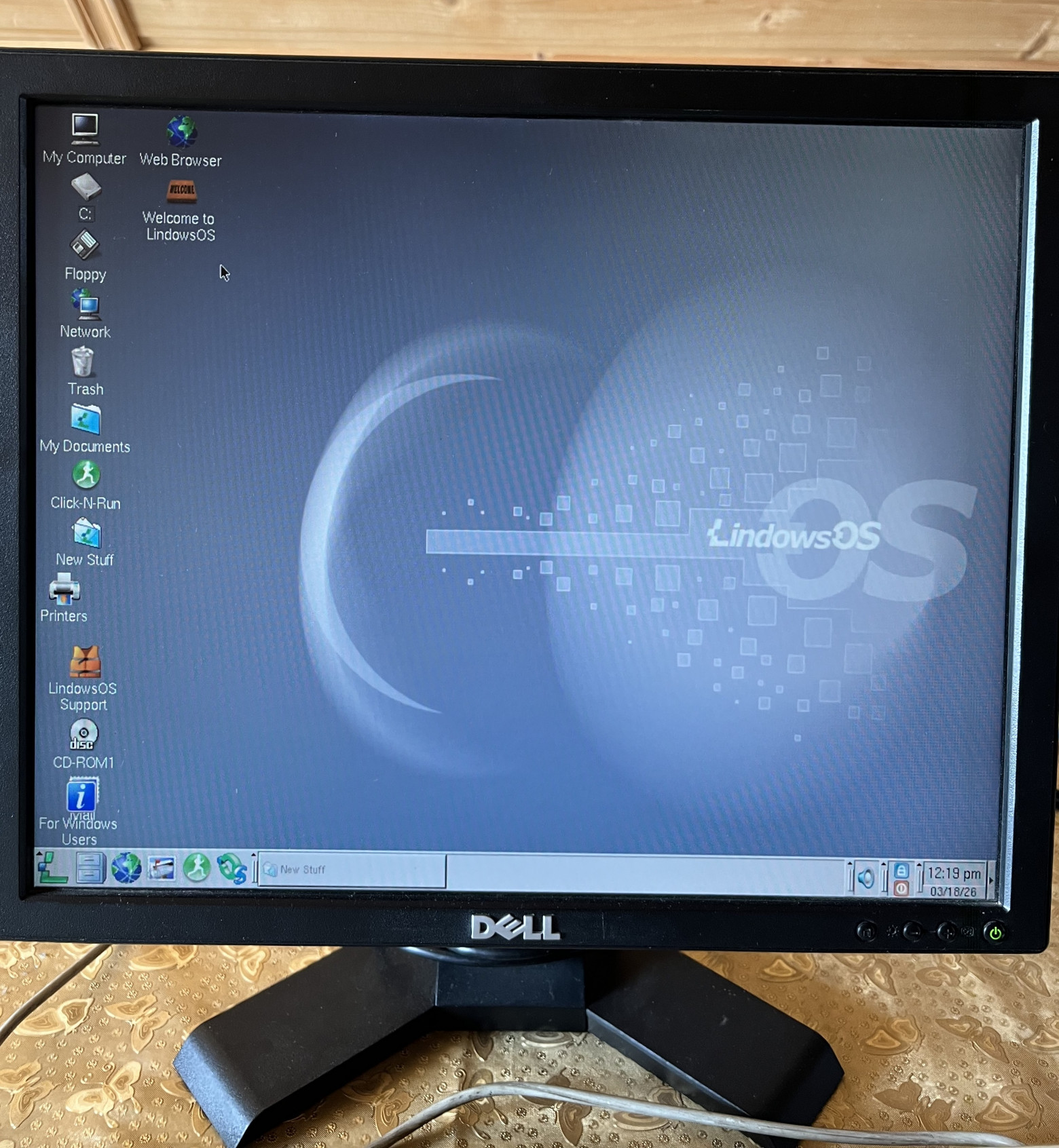 Lindows OS — фейковая ось с гениальным названием - 10 Lindows OS — фейковая ось с гениальным названием - 10