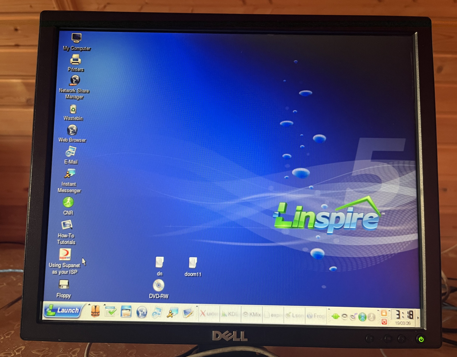 Lindows OS — фейковая ось с гениальным названием - 23 Lindows OS — фейковая ось с гениальным названием - 23