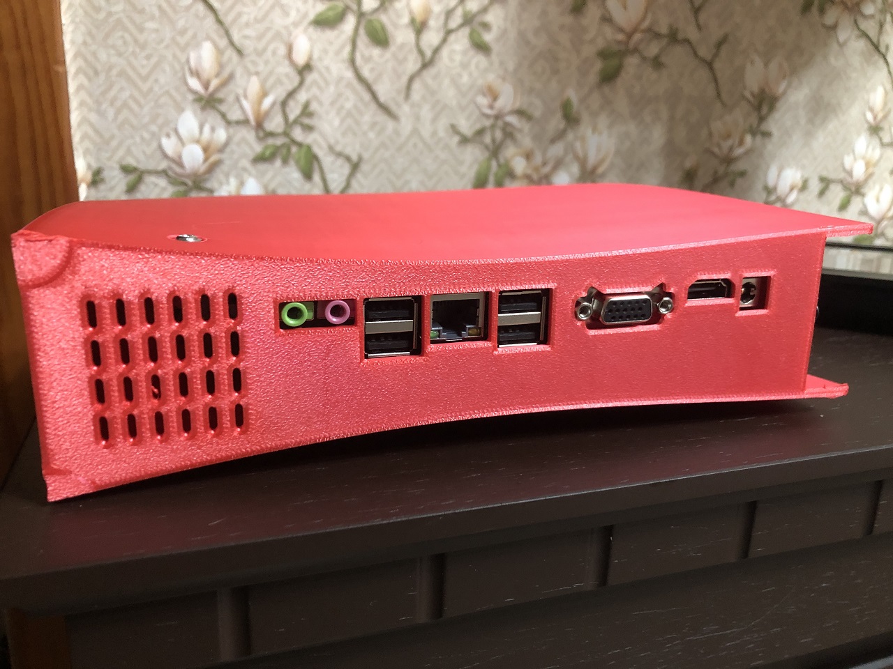 PS5 на базе 10-летней кассы из китайского Магнита? Дайте две!!!