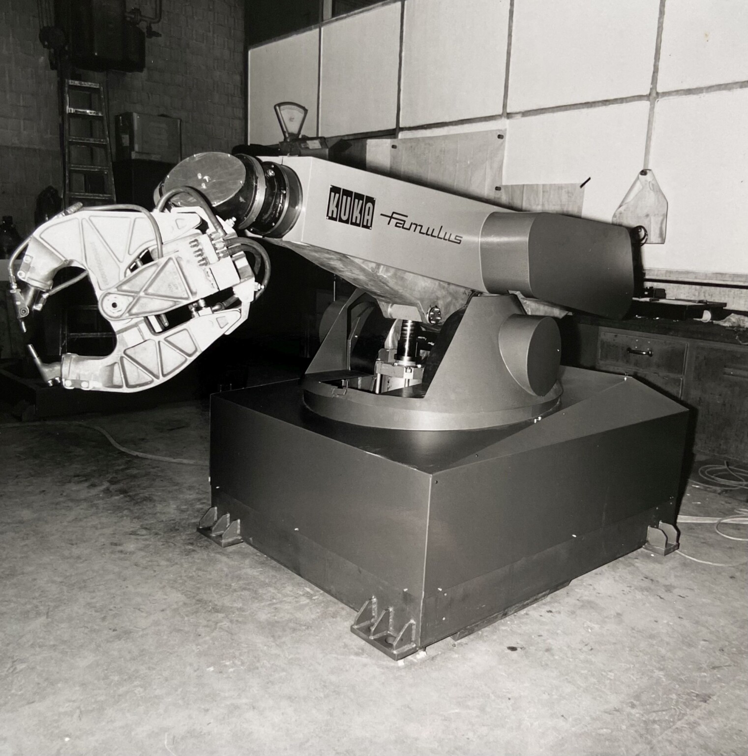 Вот такой вот KUKA Вот такой вот KUKA
