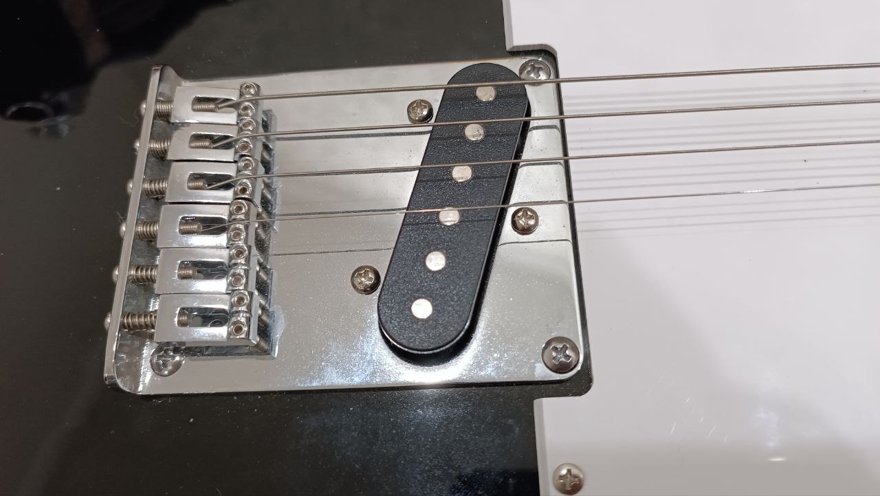 Лёгкий, доступный, настоящий Телекастер Squier Debut Collection - 24 Лёгкий, доступный, настоящий Телекастер Squier Debut Collection - 24