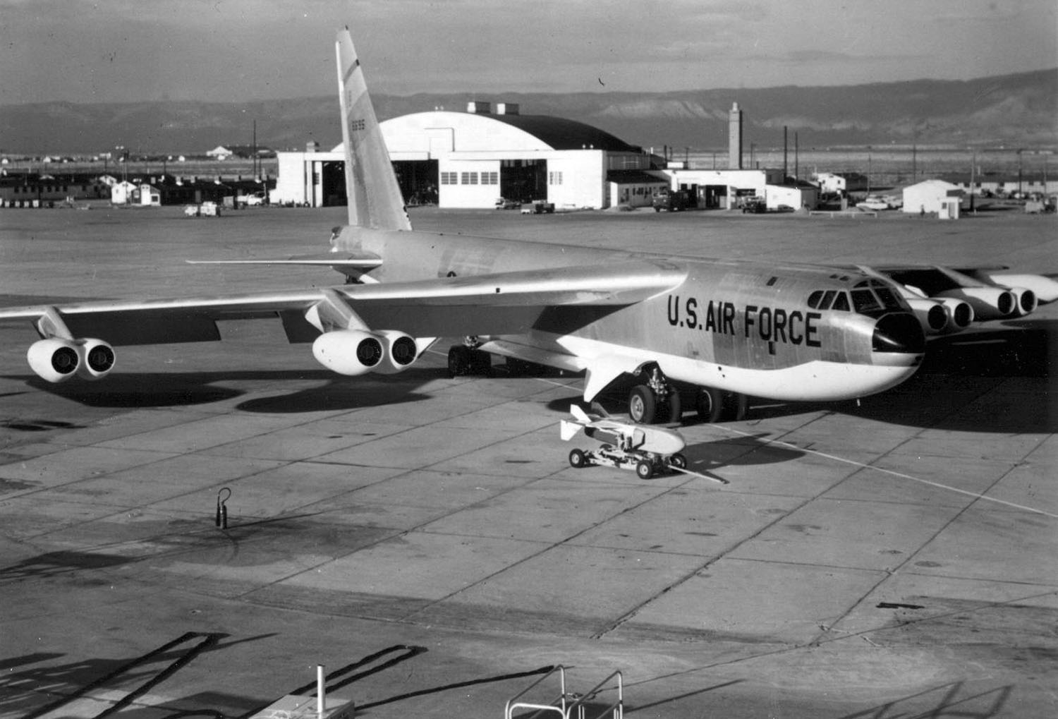 B-52. Источник.