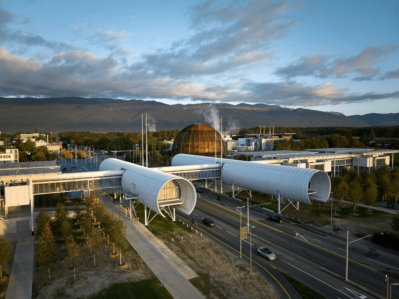 Выставочно-просветительский центр CERN Science Gateway. Источник.