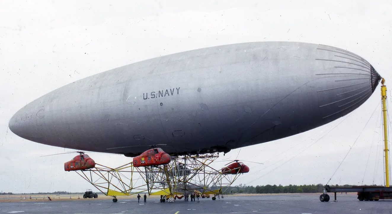 Piasecki PA-97 Helistat незадолго до испытаний