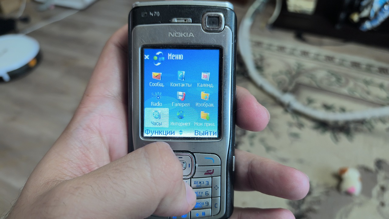 Тайна легендарной Nokia N70: как финны сделали кнопочный смартфон сразу с двумя процессорами - 30 Тайна легендарной Nokia N70: как финны сделали кнопочный смартфон сразу с двумя процессорами - 30