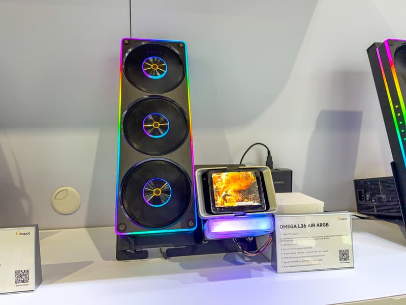 Ocypus показала на Computex 2026 СЖО с раскрывающимся блоком помпы, экранами диагональю почти четыре дюйма и три новых корпуса - 3 Ocypus показала на Computex 2026 СЖО с раскрывающимся блоком помпы, экранами диагональю почти четыре дюйма и три новых корпуса - 3
