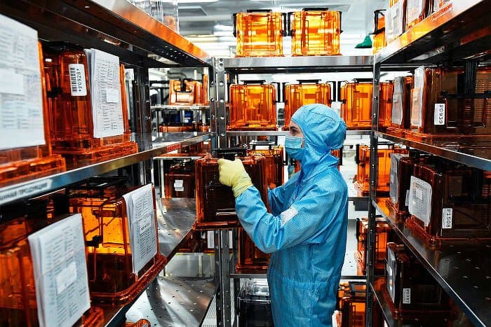 В Зеленограде строят «чистую комнату» для первой российской установки металлизации чипов — на замену американской и швейцарской системам - 1