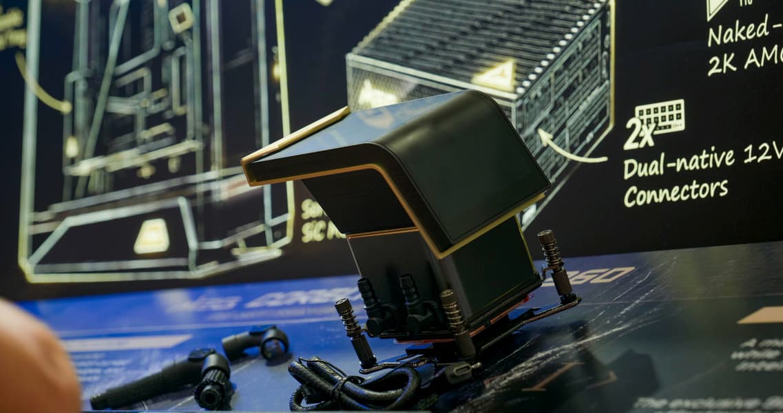 MSI на Computex 2026: СЖО с 6,67-дюймовым AMOLED-экраном, мегакорпус Maestro 900R, RTX 5090 Lightning Z с водяным охлаждением и блок питания с защитой 12V-2x6 - 2 MSI на Computex 2026: СЖО с 6,67-дюймовым AMOLED-экраном, мегакорпус Maestro 900R, RTX 5090 Lightning Z с водяным охлаждением и блок питания с защитой 12V-2x6 - 2