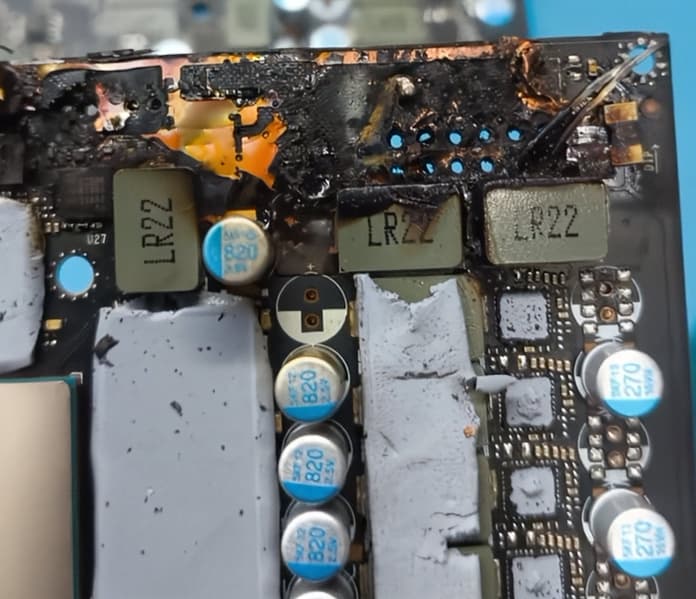 16-контактный разъем убил очередную GeForce RTX 5090 — на этот раз сгорел GPU и чипы памяти - 1 16-контактный разъем убил очередную GeForce RTX 5090 — на этот раз сгорел GPU и чипы памяти - 1