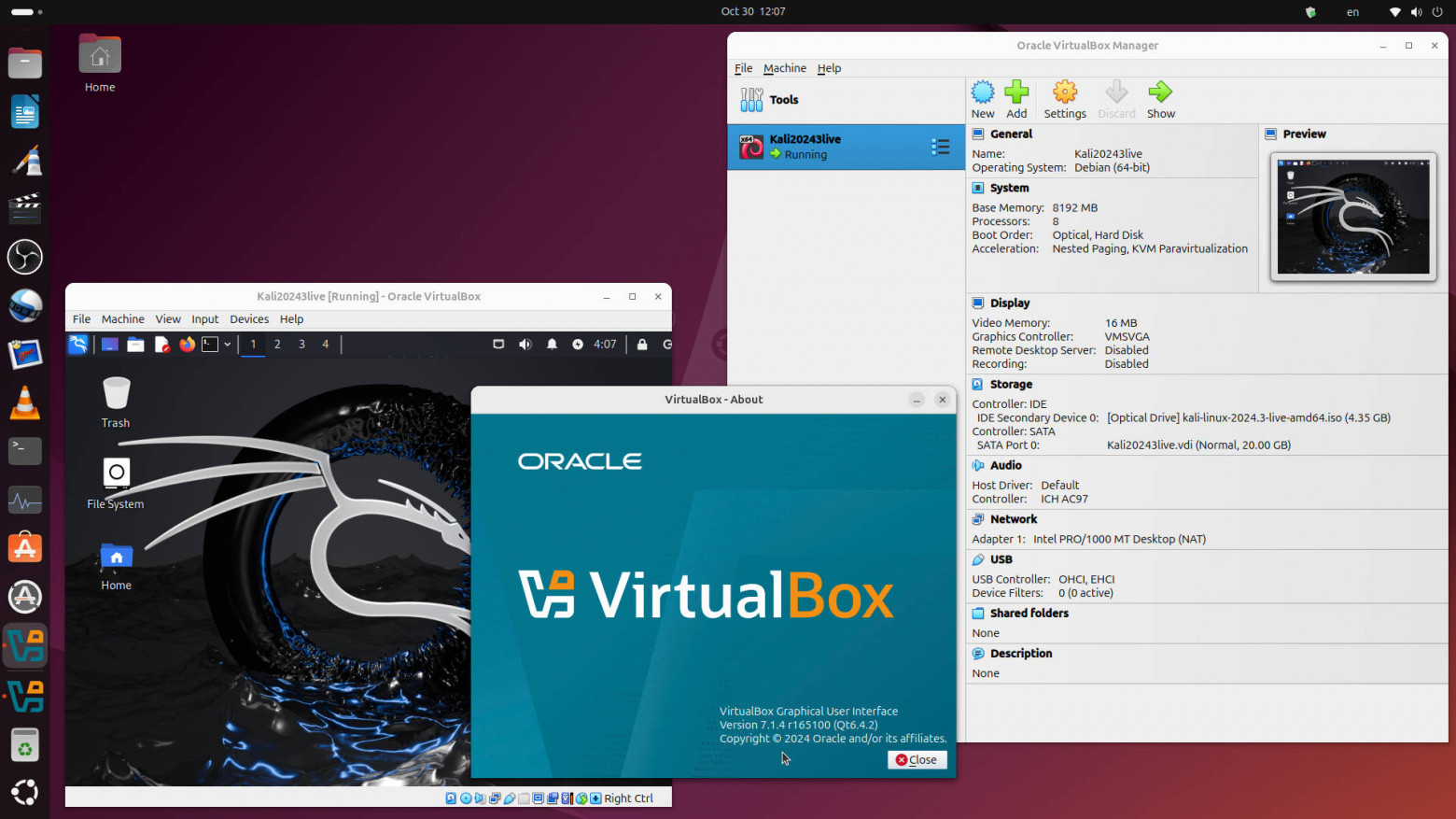 VirtualBox, запускающий Linux в Linux. Фото OnionBulb