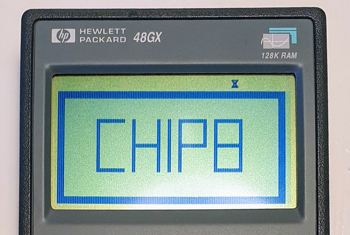 Программа CHIP-8, работающая на калькуляторе HP-48