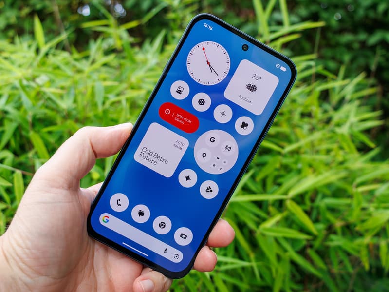 «План b» от Nothing. Представлен Nothing Phone (4b): 6 лет обновлений, 6000 мАч, IP64, Snapdragon 6 Gen 4, интерфейс Glyph, камера Samsung - 1