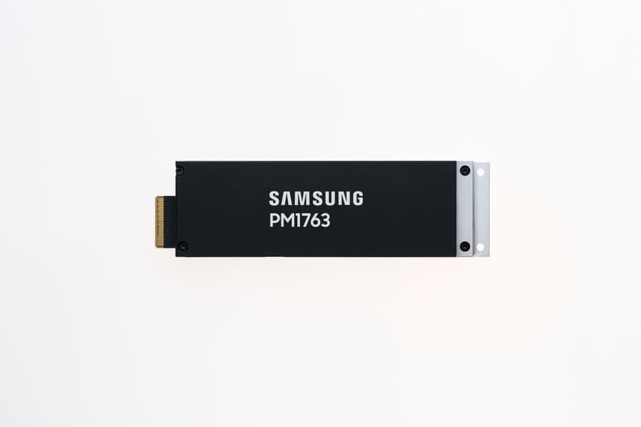 Samsung запускает в производство очень быстрый SSD: cкорость чтения PM1763 достигает 28 400 МБ с - 1 Samsung запускает в производство очень быстрый SSD: cкорость чтения PM1763 достигает 28 400 МБ с - 1