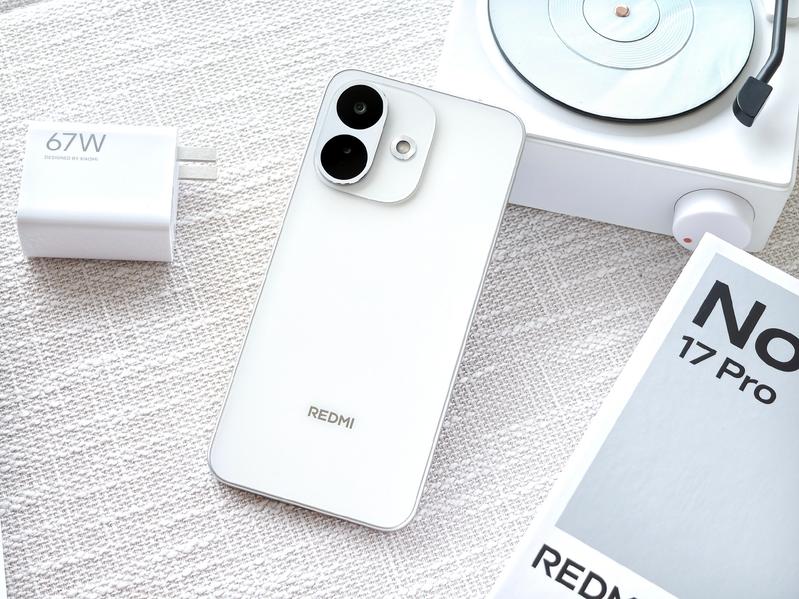 Redmi Note 17 Pro оказался не про производительность: появились живые фото новинки - 1 Redmi Note 17 Pro оказался не про производительность: появились живые фото новинки - 1