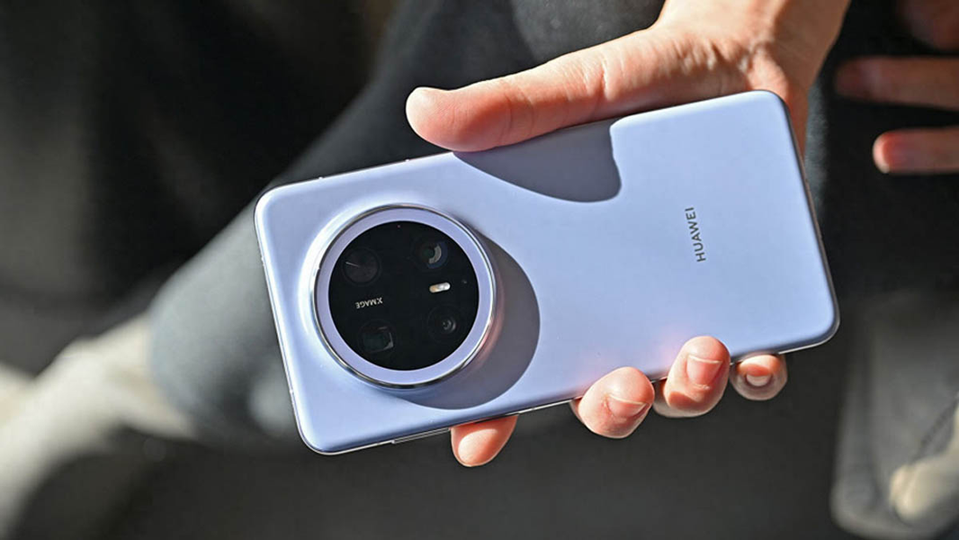 Для любителей небольших дисплеев: Huawei готовит смартфон с экраном диагональю 6,4 дюйма - 1 Для любителей небольших дисплеев: Huawei готовит смартфон с экраном диагональю 6,4 дюйма - 1