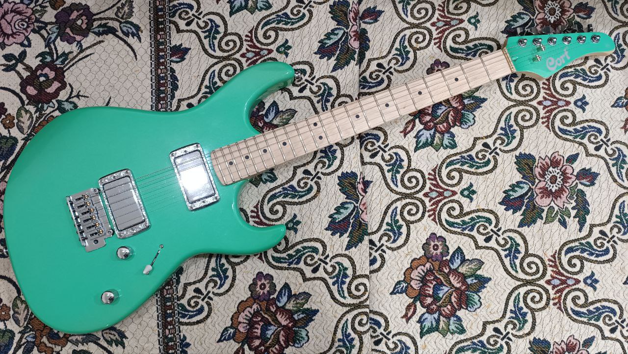 Не самый дешёвый суперстрат Cort G250 Spectrum - 1