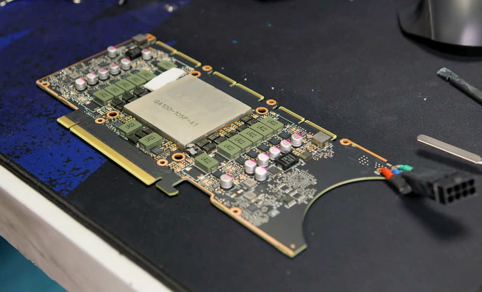 Старенькие майнинговые карты Nvidia CMP 170HX взлетели в цене на порядок, так как появилась возможность разблокировать очень много памяти - 1 Старенькие майнинговые карты Nvidia CMP 170HX взлетели в цене на порядок, так как появилась возможность разблокировать очень много памяти - 1