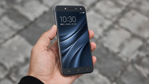 Xiaomi Mi 6 получил HyperOS 4 на базе Android 17 спустя девять лет после выхода - 1 Фото 1