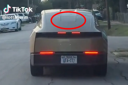 Новейшие Tesla Cybercab со встроенным Starlink уже появились на дорогах - 1 Фото 1