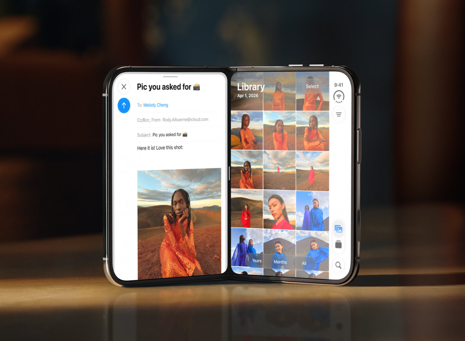 iPhone Duo для iOS-разработчика: что реально меняется в вашем Swift-коде - 1 iPhone Duo в раскрытом виде: внутренний экран 7,6″, внешний 5,4″. Фото: Apple