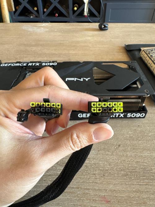 PNY отказала в гарантии на сгоревшую GeForce RTX 5090 из-за штатного кабеля блока питания - 1 Фото 1