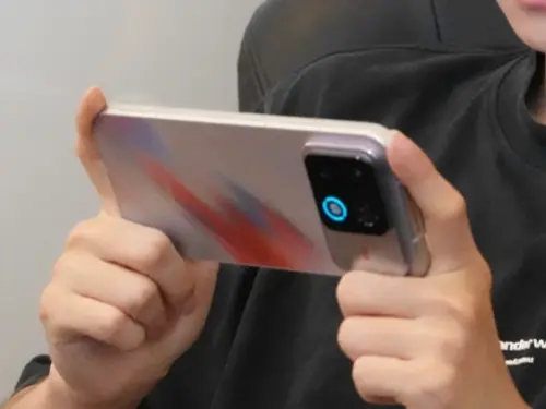 Honor Win 2 впервые показали на фото: смартфон может получить батарею емкостью 12 000 мА·ч - 1 Honor Win 2 впервые показали на фото: смартфон может получить батарею емкостью 12 000 мА·ч