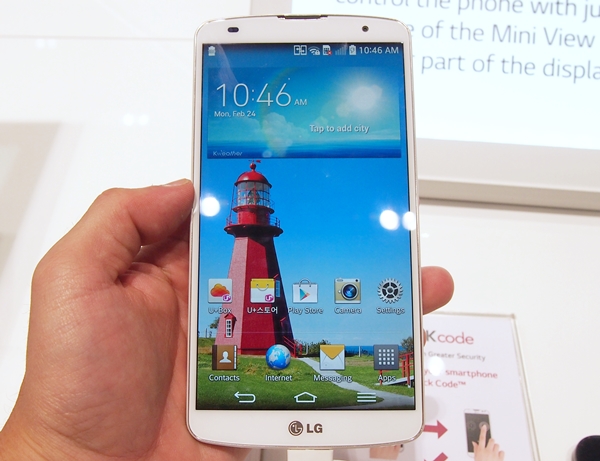 29 марта в Сингапуре стартуют продажи планшетофона LG G Pro 2 по цене 654 долл.