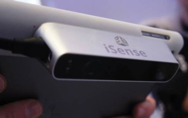 3D-сканер iSense для iPad создает объемную модель сканируемого объекта