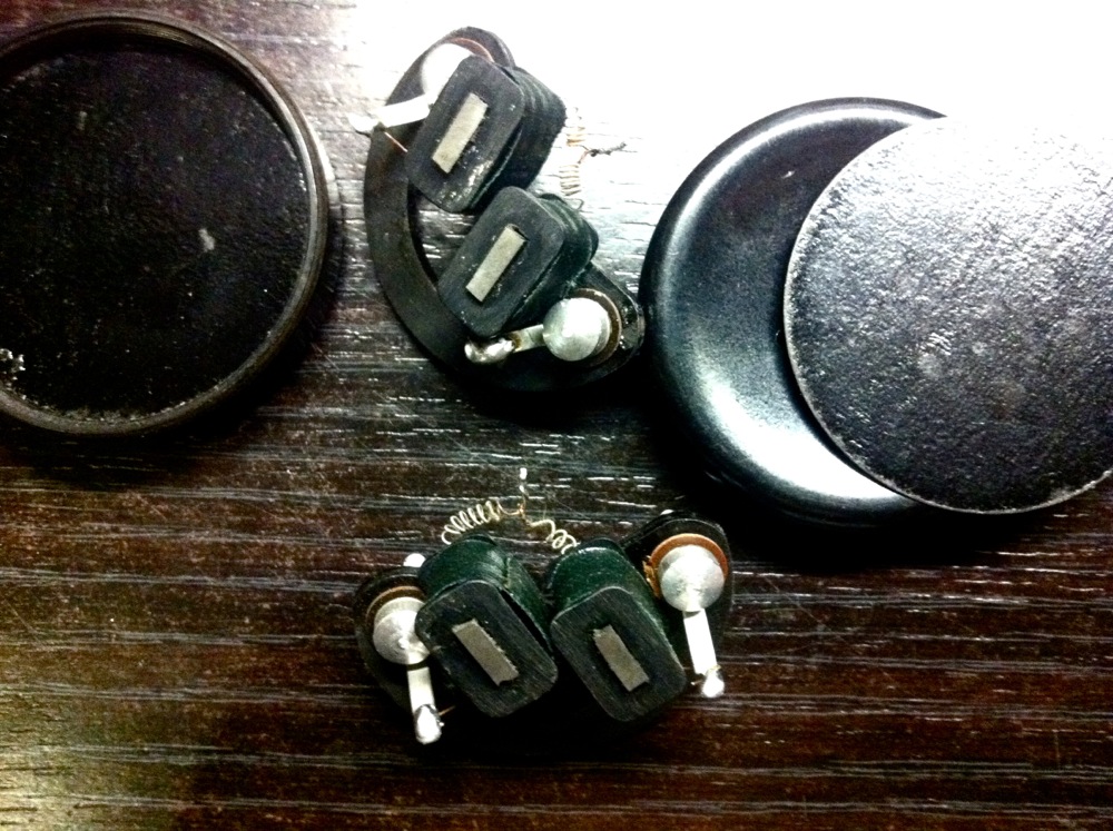 S.G.Brown Type F 1920s headphones (Наушники 1920х S.G.Brown Type F)