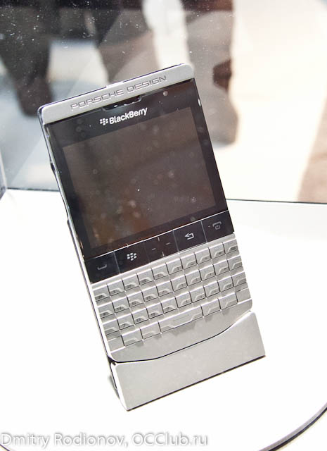 Блог компании Юлмарт / Cebit 2012. День второй — Blackberry, Archos, MSI, Gigabyte