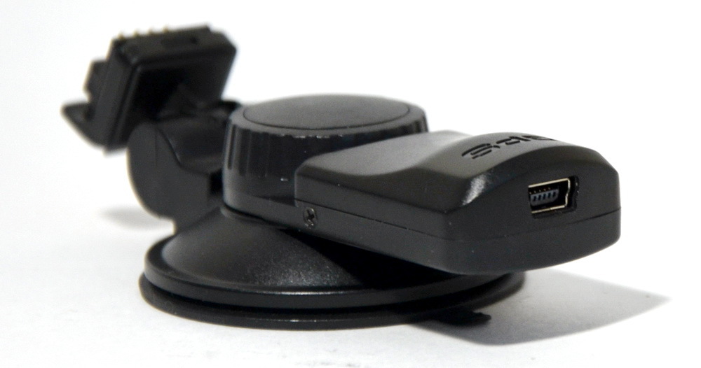 AdvoCam FD7 Profi GPS – топовый регистратор с возможностью записи в Super Full HD 1296p