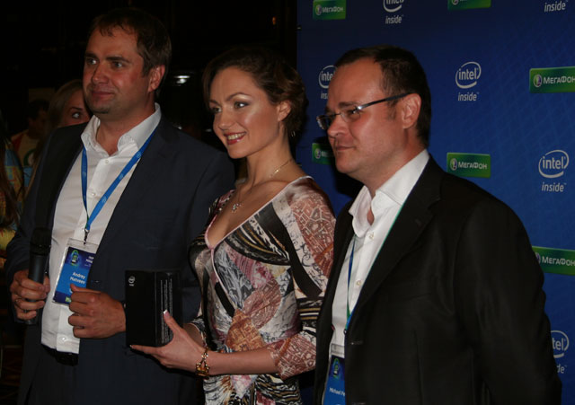 Android + Intel Atom = МегаФон Mint Android + Intel Atom = МегаФон Mint