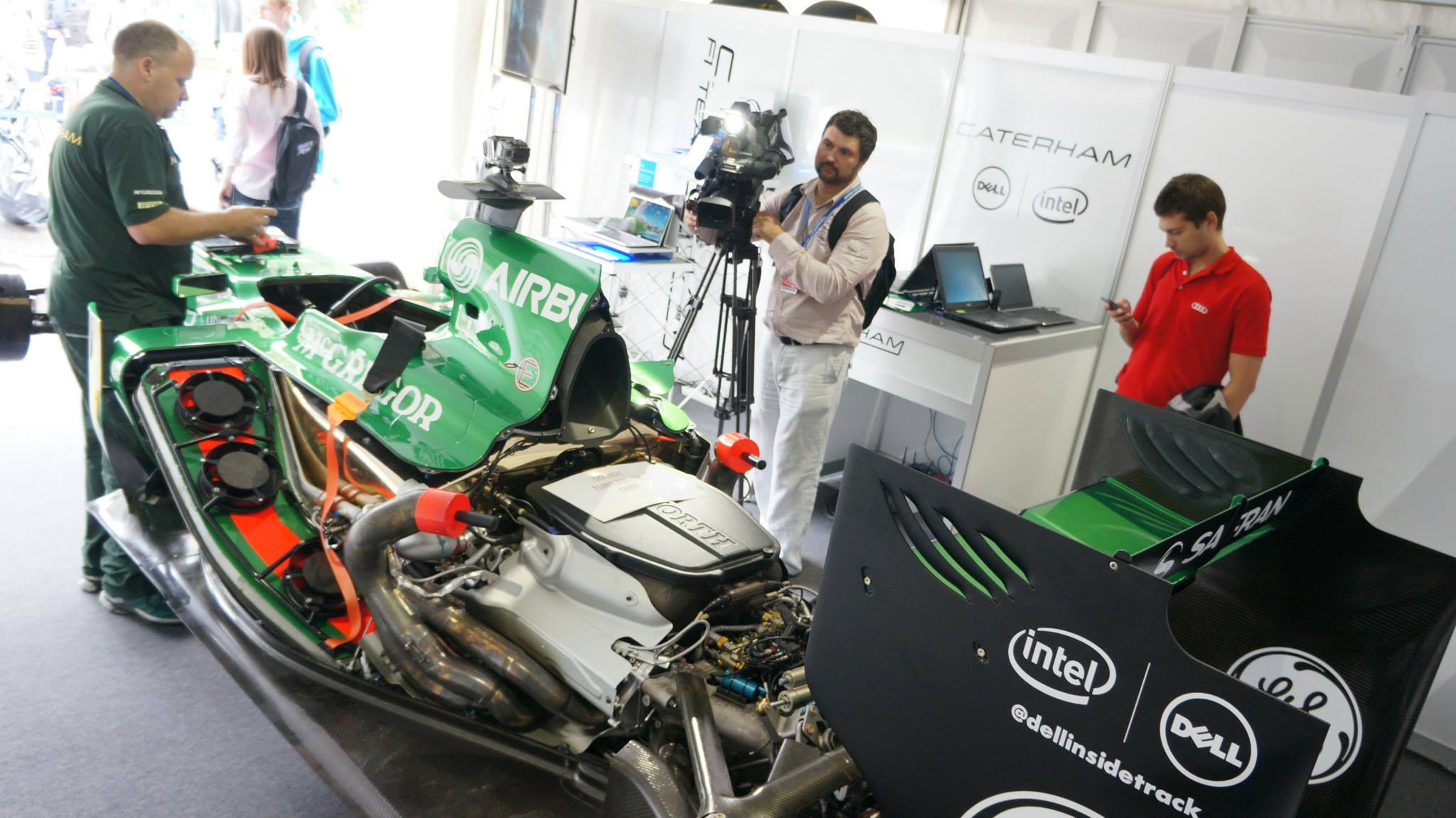 Caterham F1 Team & Dell @ Moscow City Racing 2013