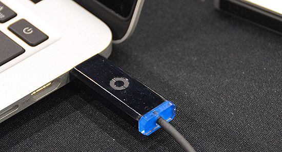 Corning представила оптический USB кабель Corning представила оптический USB кабель