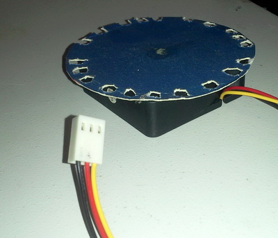 DIY цифровой тахометр на AVR ATtiny2313, КР541ИД2 и оптопаре DIY цифровой тахометр на AVR ATtiny2313, КР541ИД2 и оптопаре