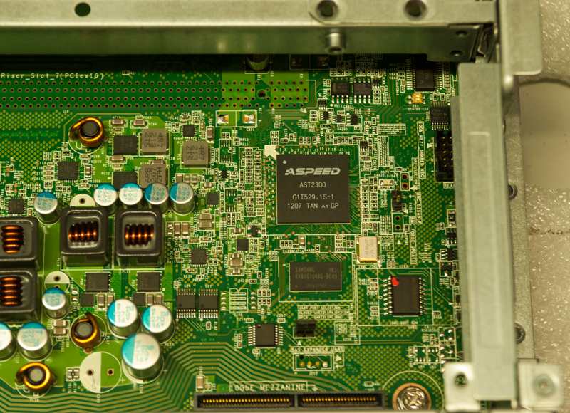 ETegro Hyperion RS130 G4 SFF и Hyperion RS230 G4 SFF – больше дисков, еще больше!