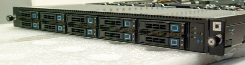 ETegro Hyperion RS130 G4 SFF и Hyperion RS230 G4 SFF – больше дисков, еще больше!