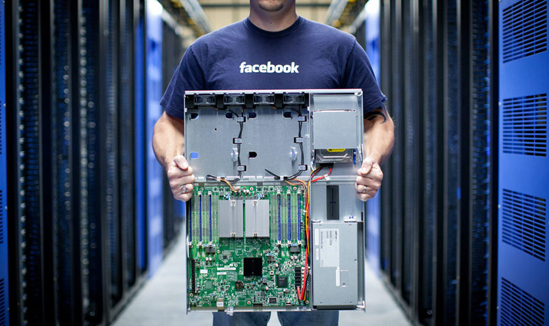 Facebook — от сервера до сети дата центров за 8 лет