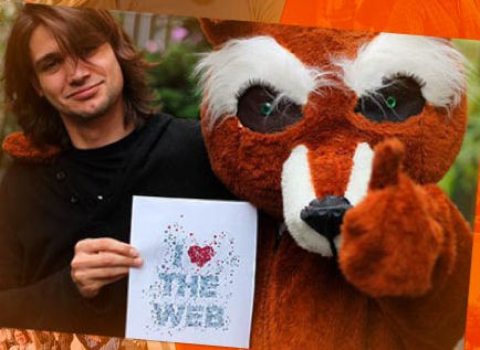 Firefox 8 лет с нами