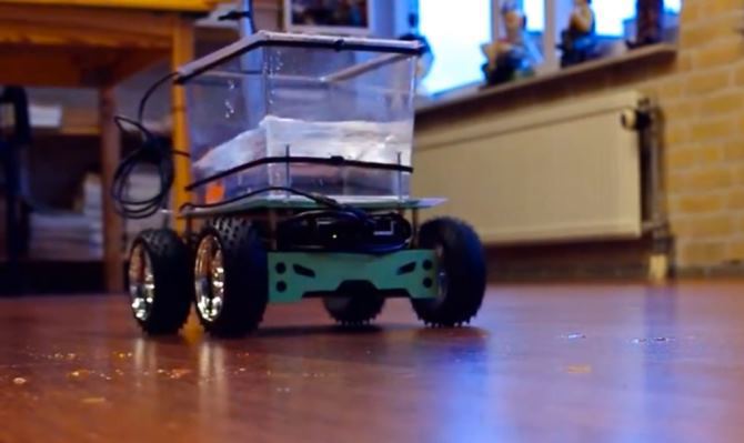 Fish on Wheels: самоходный аквариум с золотой рыбкой на основе Arduino + Beagleboard