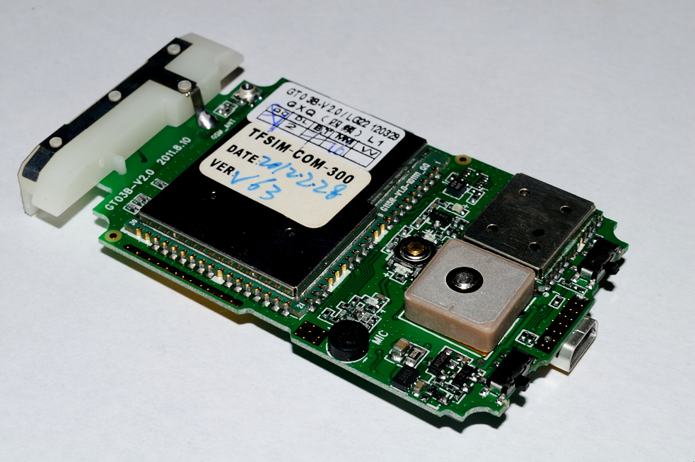 GT03B GPS — что внутри